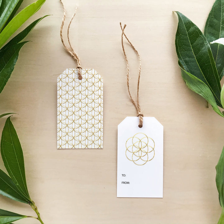 Golden Rings Wrapping Paper & Gift Tag Bundle Set