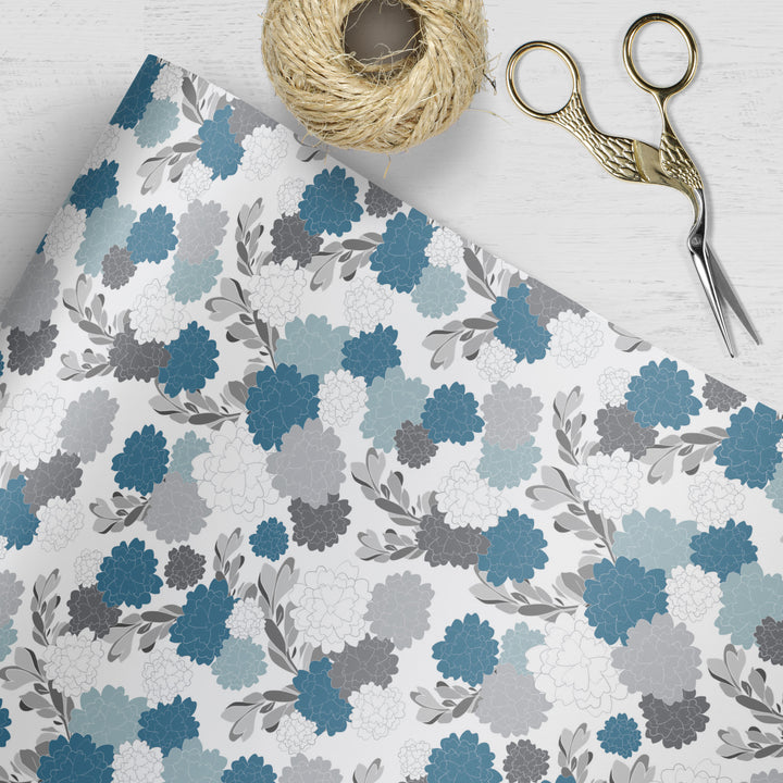 Royal Mum Wrapping Paper & Gift Tag Bundle Set