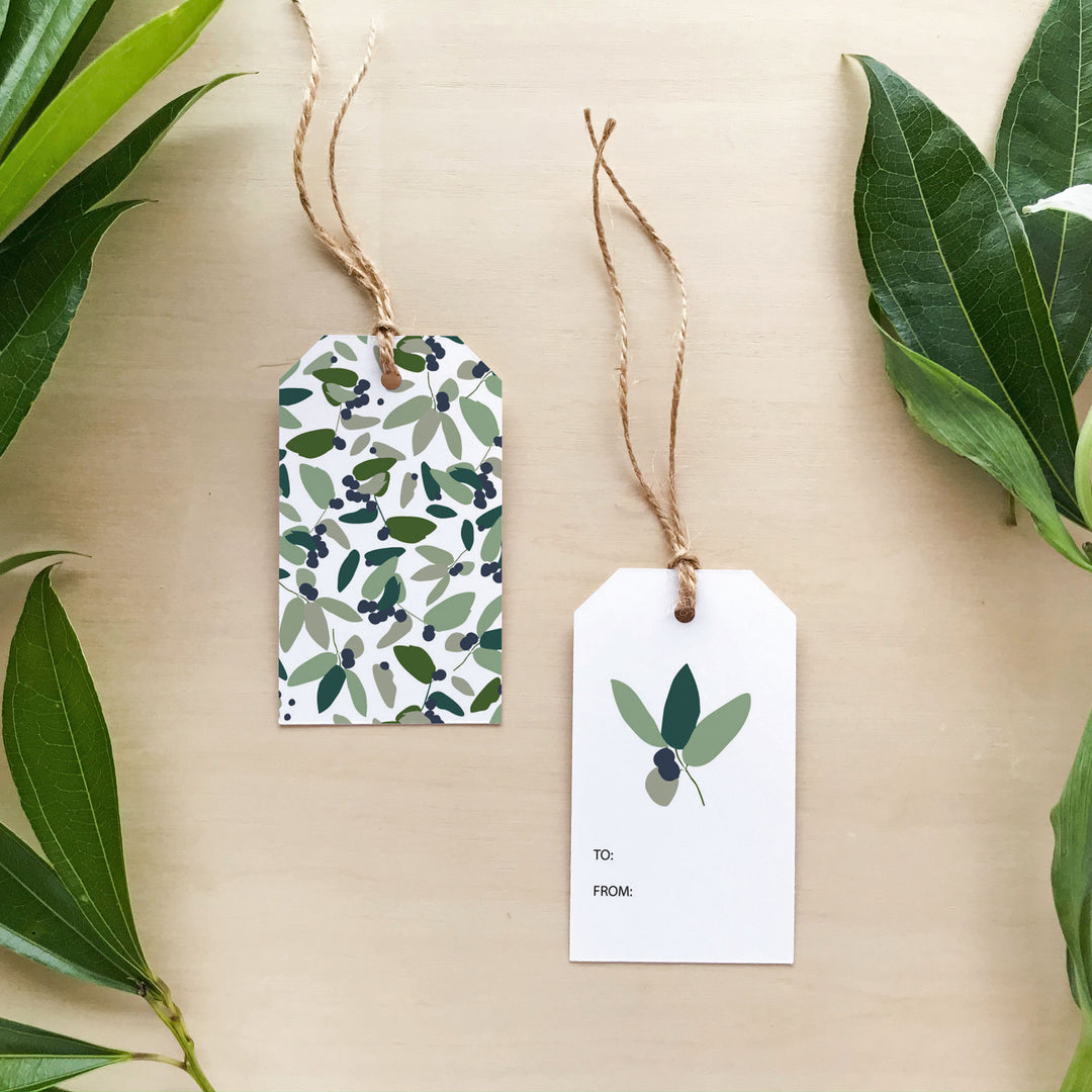 Christmas Berry Leaves Gift Tags
